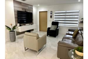 2742 Cherokee Court, West Palm Beach, FL 33406 - MLS#B26020775