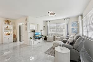 125 Oakridge J 125, Deerfield Beach, FL 33442, Deerfield Beach, FL 33442 - MLS#B26020776