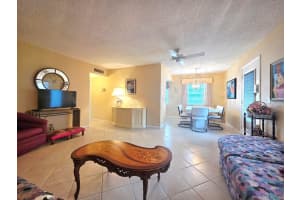719 Flanders Drive, Delray Beach, FL 33484 - MLS#B26020786