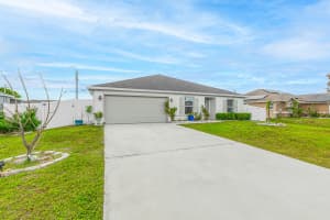 549 Prado Avenue, Port Saint Lucie, FL 34983 - MLS#B26020799