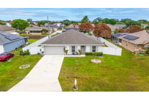 549 Prado Avenue, Port Saint Lucie, FL 34983 - MLS#B26020799