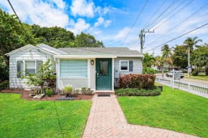 145 North Swinton Avenue, Delray Beach, FL 33444 - MLS#B26020816