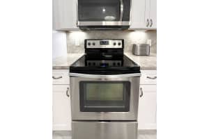 4800 Bayview Drive, Fort Lauderdale, FL 33308 - MLS#B26020839