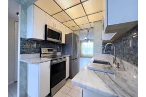 8105 61st Street, Tamarac, FL 33321 - MLS#B26020889