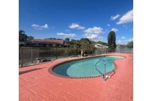 8725 Banyan Court, Tamarac, FL 33321 - MLS#B26020906
