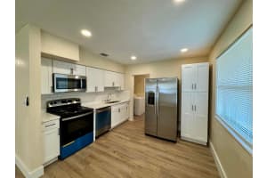 2131 6th Street, Fort Lauderdale, FL 33311 - MLS#B26020921