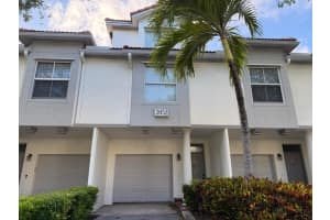 2052 Alta Meadows Lane 2205, Delray Beach, Fl 33444, Delray Beach