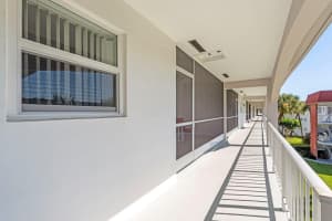 581 Blue Heron Drive, Hallandale Beach, FL 33009 - MLS#B26020943