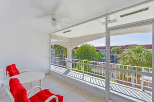 581 Blue Heron Drive, Hallandale Beach, FL 33009 - MLS#B26020943