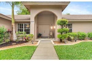20301 7th Street, Pembroke Pines, FL 33029 - MLS#B26020951