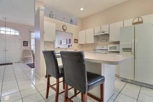 662 Lake Wellington Drive, Wellington, FL 33414 - MLS#B26020982