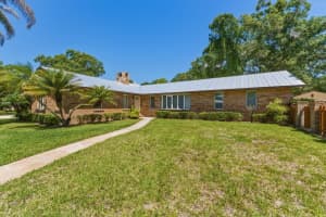 800 Ulrich Road, Fort Pierce, FL 34982 - MLS#B26020991