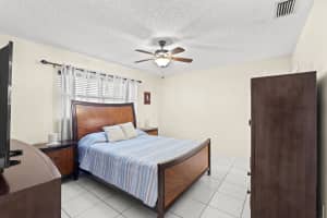 5775 Fernley Dr Drive, West Palm Beach, FL 33415 - MLS#B26021054