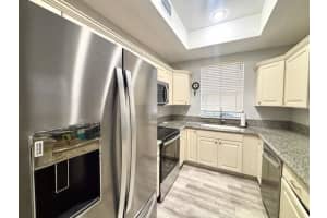 10520 Stephanie Way, Port Saint Lucie, FL 34987 - MLS#B26021100