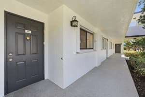 4725 Lucerne Lakes Blvd Boulevard, Lake Worth, FL 33467 - MLS#B26021113