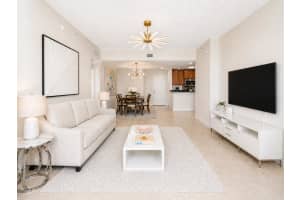 701 Olive Avenue, West Palm Beach, FL 33401 - MLS#B26021121