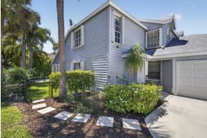 936 Honeytree Lane, Wellington, FL 33414 - MLS#B26021143