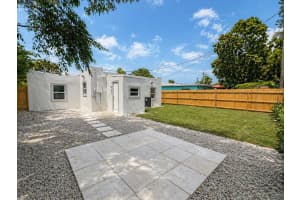 512 Revere Road, West Palm Beach, FL 33405 - MLS#B26021212