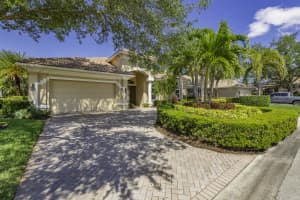 9005 One Putt Place, Port Saint Lucie, FL 34986 - MLS#B26021216