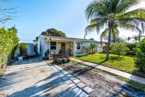 1110 14th Court, Lake Worth Beach, FL 33460 - MLS#B26021224