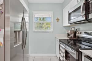 1176 Bayshore Drive, Fort Pierce, FL 34949 - MLS#B26021227