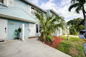 2555 15th Street, Pompano Beach, FL 33062 - MLS#B26021245