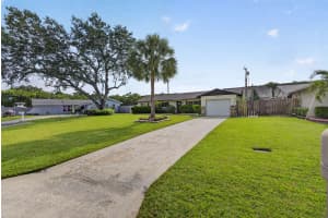 9820 Jonquil Circle, Palm Beach Gardens, FL 33410 - MLS#B26021256