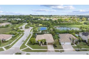 9387 Silent Oak Circle, Wellington, FL 33411 - MLS#B26021270