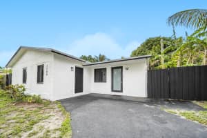 7708 9th Street, North Lauderdale, FL 33068 - MLS#B26021295