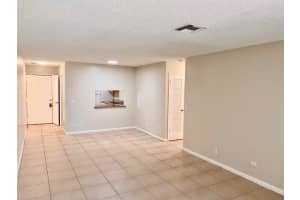 200 Croton Avenue, Lantana, FL 33462 - MLS#B26021297