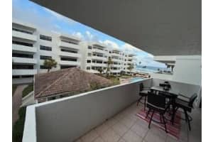 330 20th Avenue, Deerfield Beach, FL 33441 - MLS#B26021302