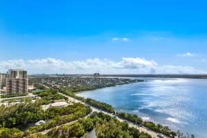 5070 Ocean Drive, Singer Island, FL 33404 - MLS#B26021321