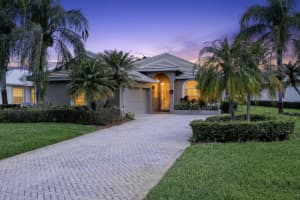 9434 Poinciana Court, Fort Pierce, Fl 34951, Fort Pierce