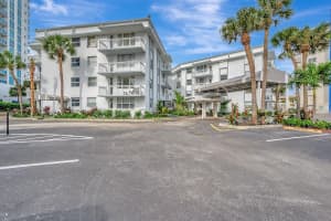 1913 Ocean Drive, Hallandale Beach, FL 33009 - MLS#B26021342