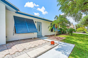 1146 10th Street, Boynton Beach, FL 33426 - MLS#B26021385