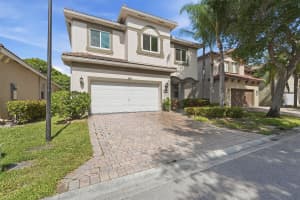 1275 Rosegate Boulevard, Riviera Beach, FL 33404 - MLS#B26021433