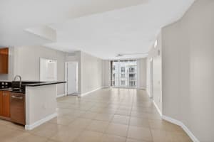 410 Evernia Street, West Palm Beach, FL 33401 - MLS#B26021439