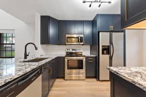 243 City View Drive, Fort Lauderdale, FL 33311 - MLS#B26021441