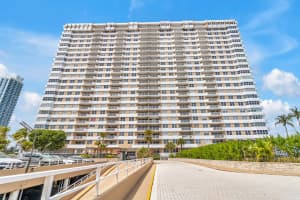1950 Ocean Drive, Hallandale Beach, FL 33009 - MLS#B26021497