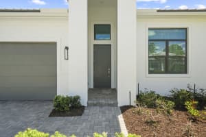 2752 Ashfield Drive, Port Saint Lucie, FL 34984 - MLS#B26021521