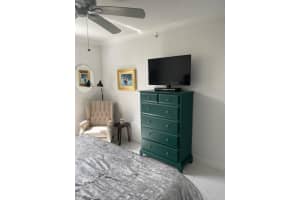 630 Sapodilla Avenue, West Palm Beach, FL 33401 - MLS#B26021523