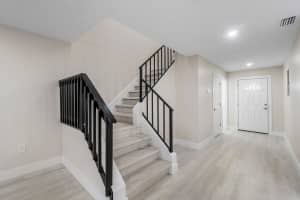 16 Stratford Drive, Boynton Beach, FL 33436 - MLS#B26021546