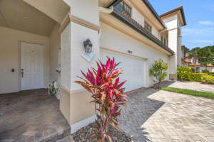 6631 Woodmill Pond Lane, Stuart, FL 34997 - MLS#B26021579