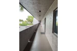 2828 Casita Way, Delray Beach, FL 33445 - MLS#B26021580