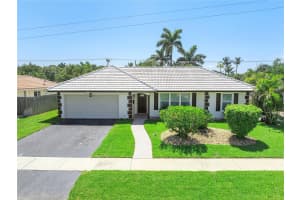 400 9th Avenue, Boca Raton, FL 33486 - MLS#B26021585