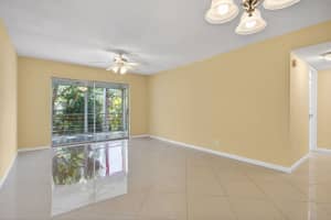 3060 Holiday Springs Boulevard, Margate, FL 33063 - MLS#B26021587