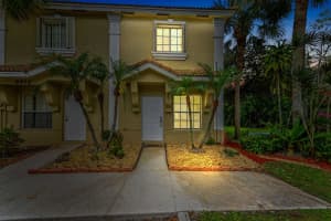 6976 Crooked Fence Drive, Lake Worth, FL 33467 - MLS#B26021596