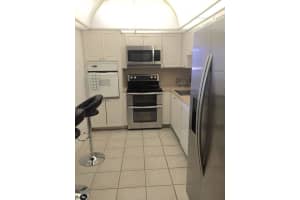 19390 Collins Avenue, Sunny Isles Beach, FL 33160 - MLS#B26021612