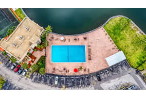 2000 Atlantic Shores Boulevard, Hallandale Beach, FL 33009 - MLS#B26021617