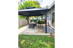 520 Southridge Road, Delray Beach, FL 33444 - MLS#B26021627